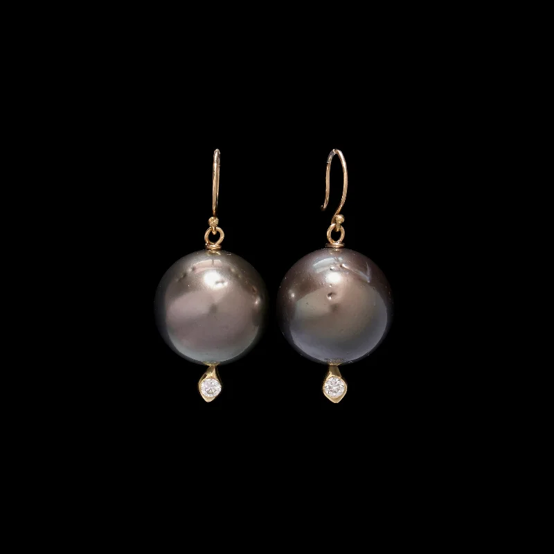 Exclusive Jewelry Sale Event – Shop Now Tahitian Diamond Charm Tail Earring